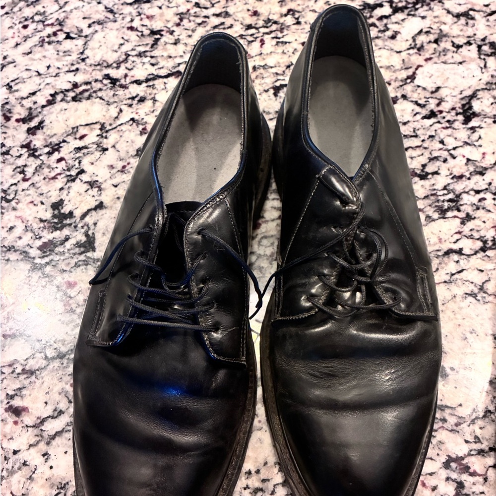 Classic Black Leather Men's Shoes